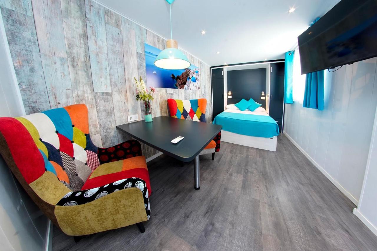 Sunsands Atico Playa76 Carihuela Torremolinos Eksteriør billede